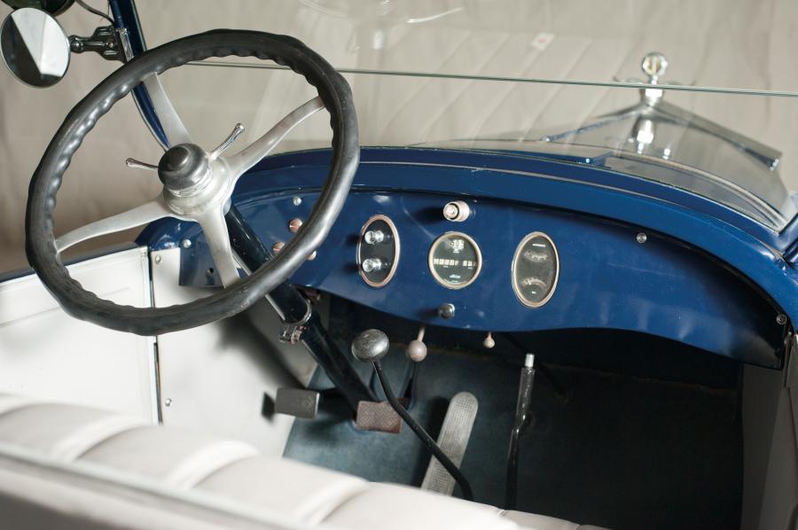 Торпедо Moon 6-50 Touring 1924 года  (фото 8 из 16)